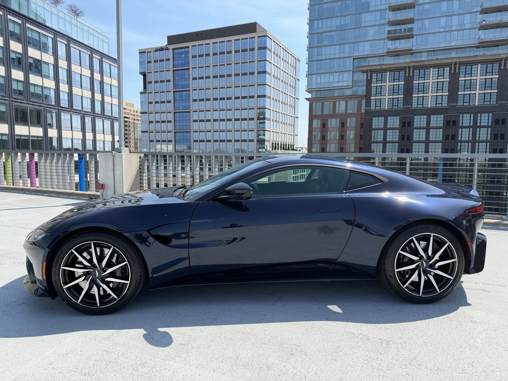 aston martin vantage 2020 SCFSMGAW4LGN04461 image aston martin vantage 2020 SCFSMGAW4LGN04461 image